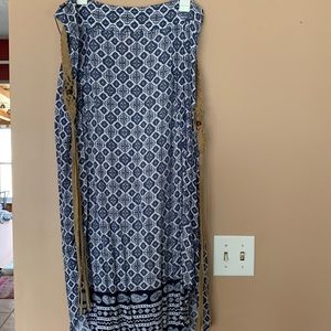 Faded Glory blue and white pattern skirt, size 14